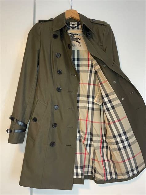 burberry made in england trench coat